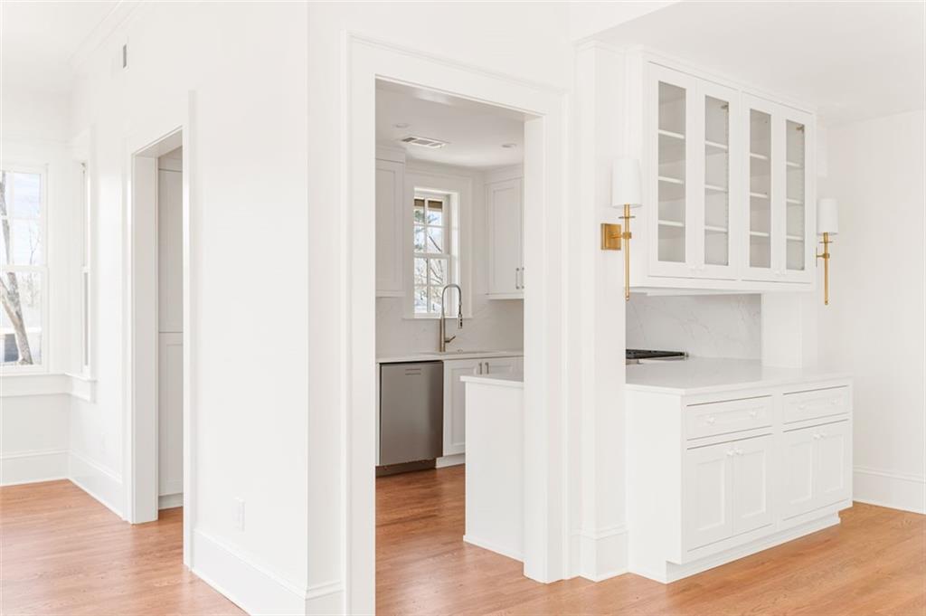 1585 S Ponce De Leon Avenue #20, Atlanta, Georgia image 5