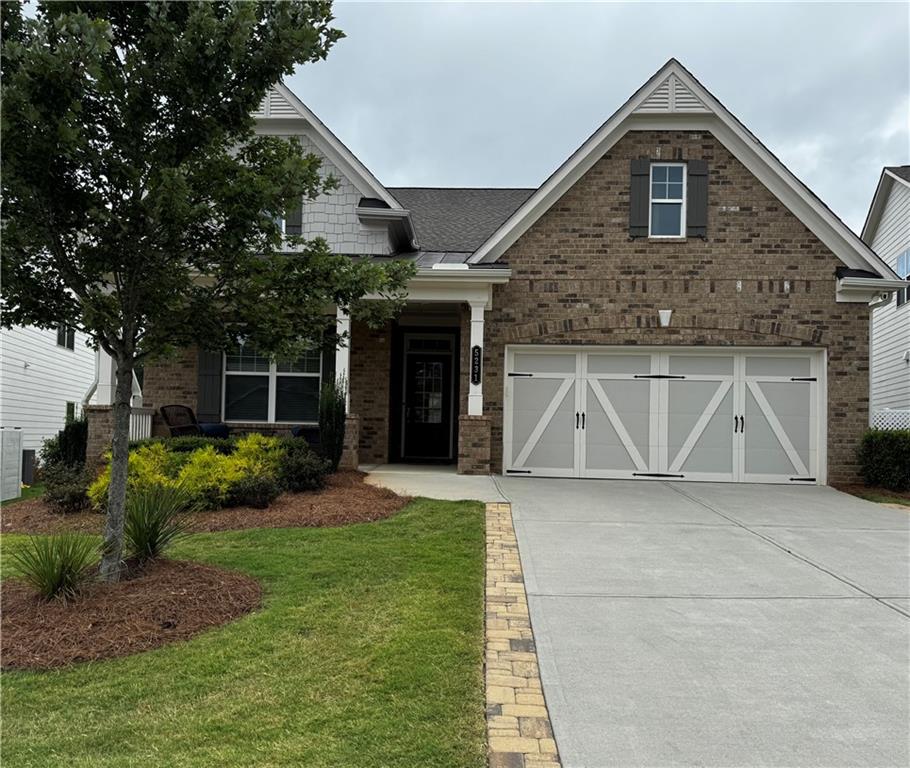 5231 Noble Oak Cove