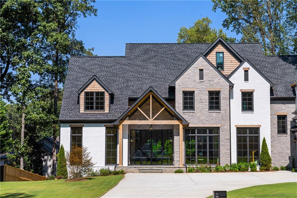 3661 Clubwood Trail
