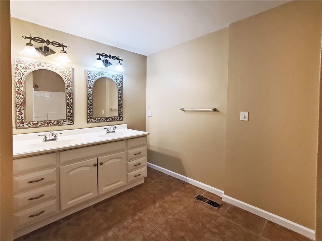 Meadowbrook - Residential