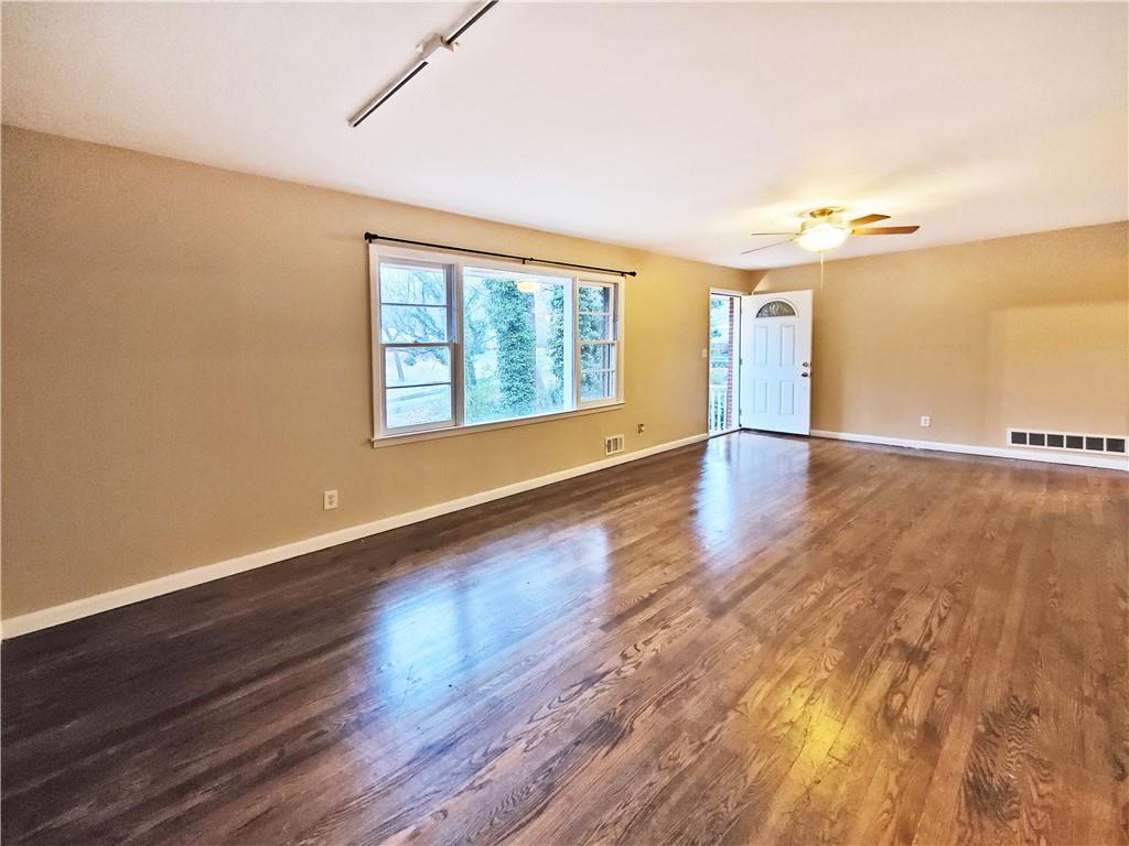 Meadowbrook - Residential