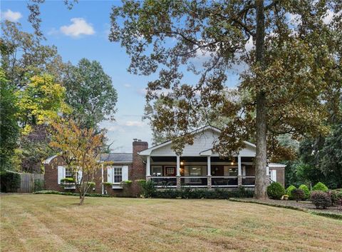 2147 Sylvania Drive NE Decatur GA 30033