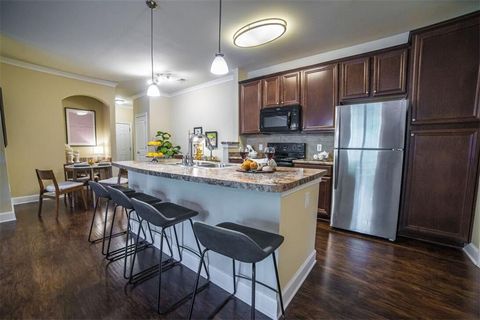 Condo For Rent - 1836 Roswell Street #1416<br/> Smyrna, GA 30080