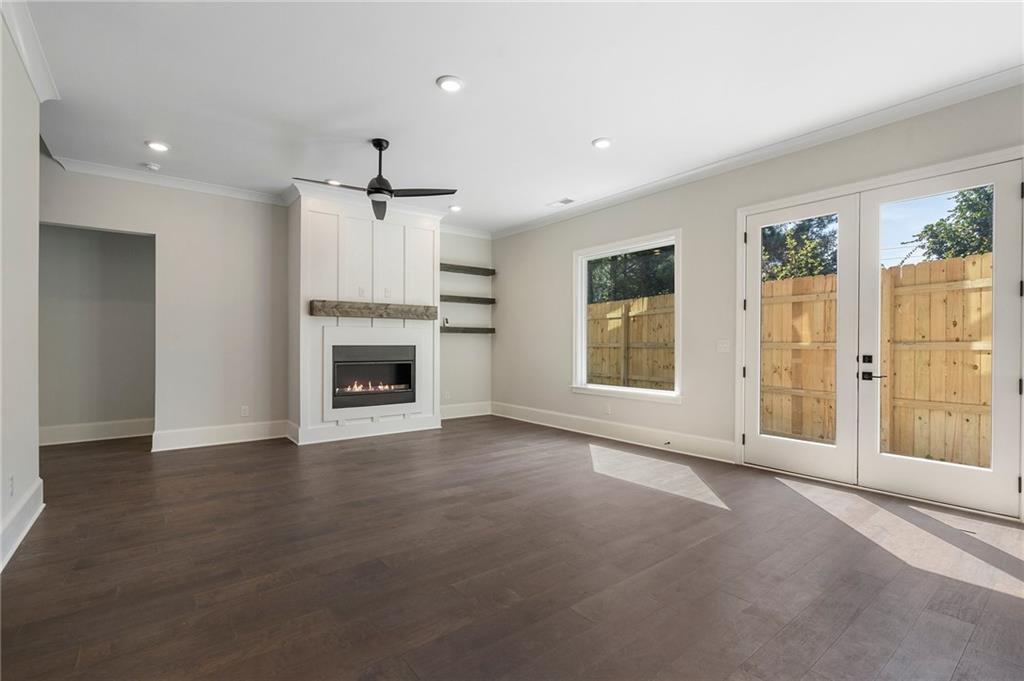 912 Sunny Meadows Lane