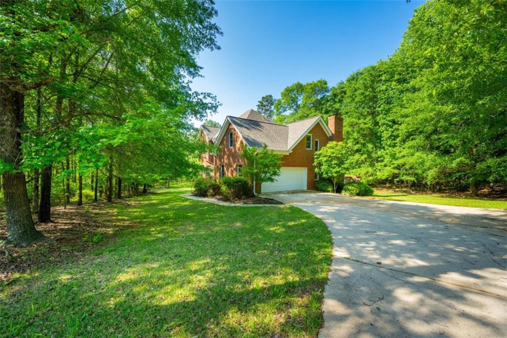 219 Deerhill Drive, Bogart, Georgia image 4
