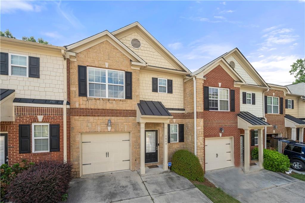 4849 Chaucery Lane