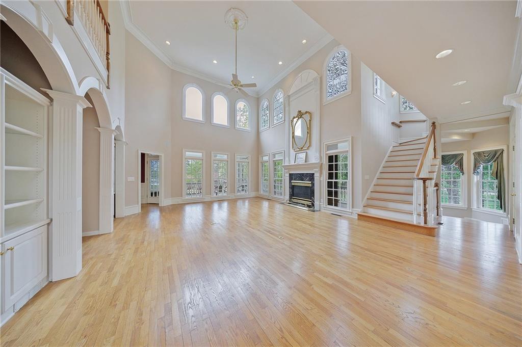 2718 Pitlochry Street SW