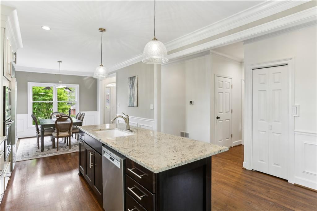 44 Pointe Terrace, Atlanta, Georgia image 9