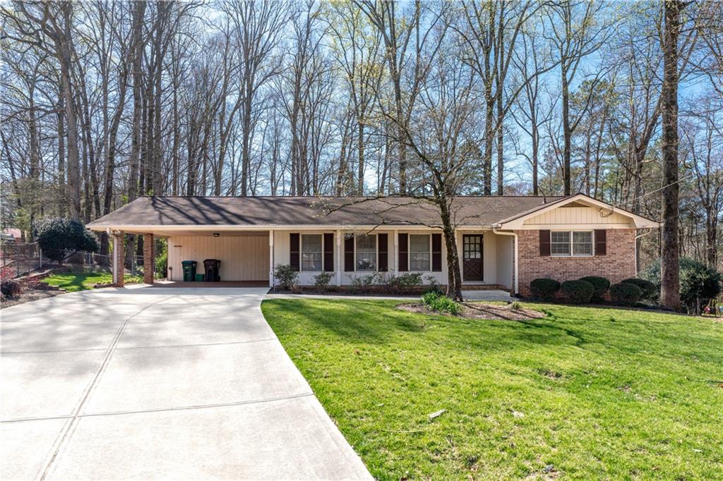 5836 Trailwoods Court, Stone Mountain, Georgia image 1