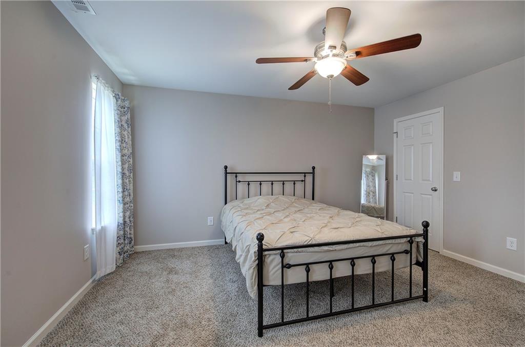 230 Louise Lane, Calhoun, Georgia image 16
