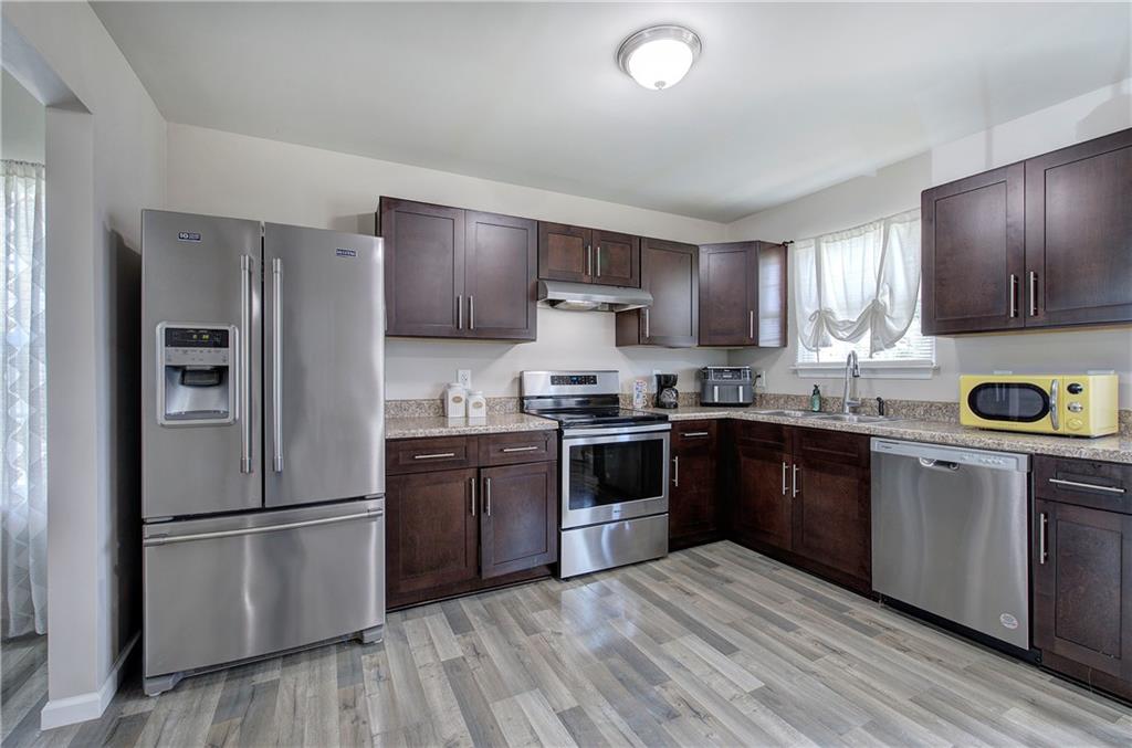230 Louise Lane, Calhoun, Georgia image 11