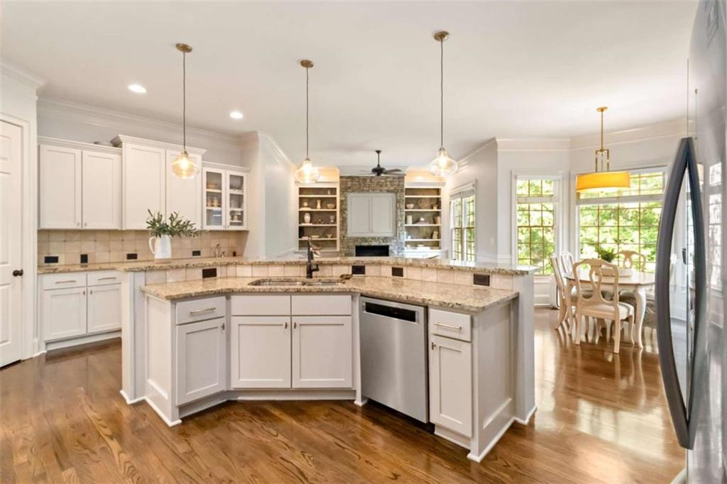 2230 Cambridge hill Court