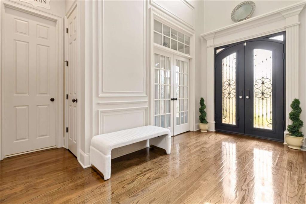 2230 Cambridge hill Court