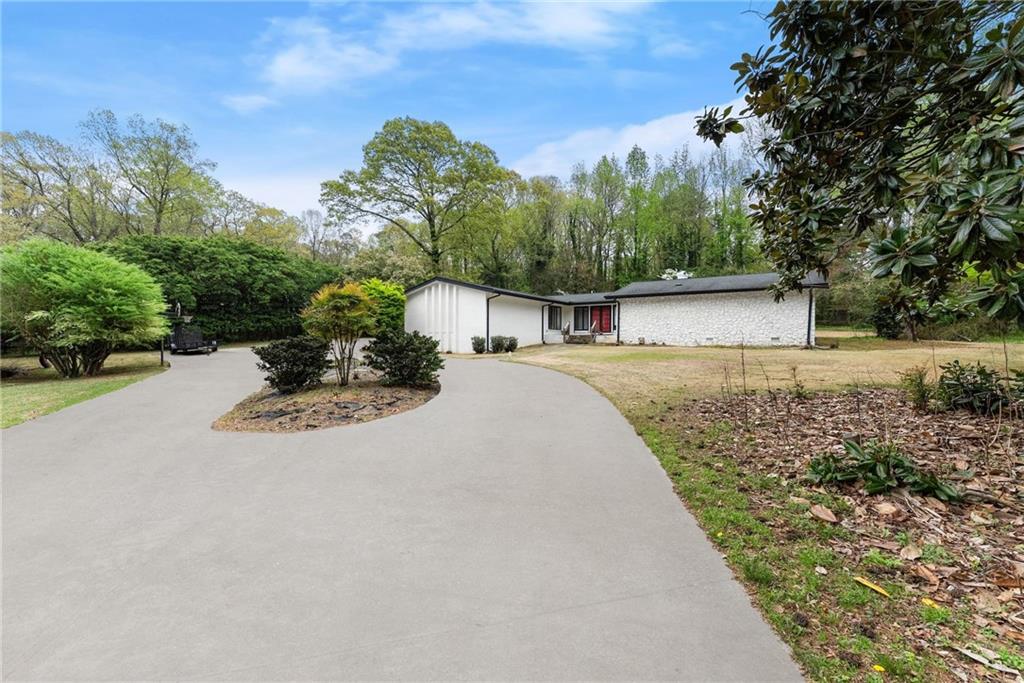 6 Olevia Street, Winder, Georgia image 1