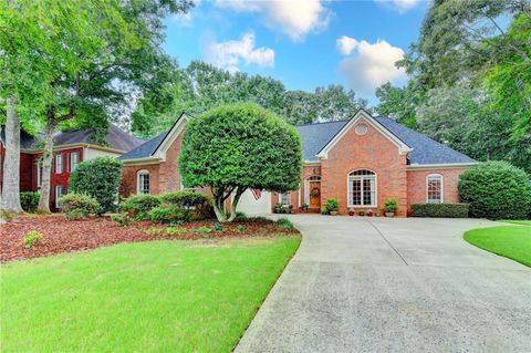 Homes For Sale - 2470 Bexford View<br/> Cumming, GA 30041