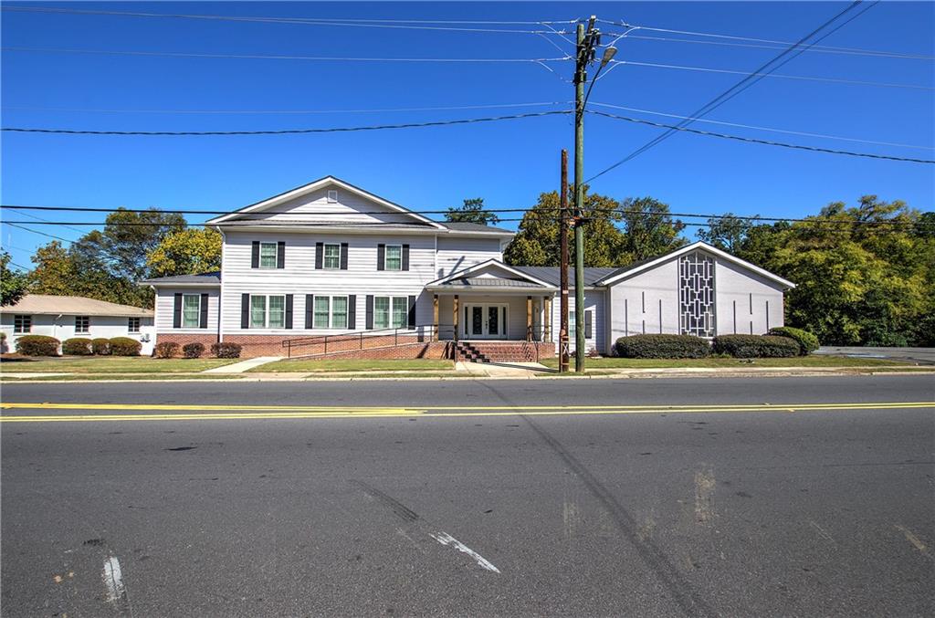 212 E Elm Street