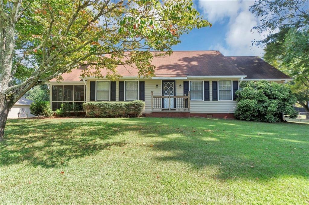 5573 FARM HOUSE Lane