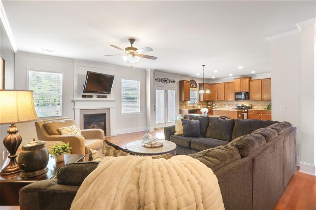 415 Eldridge Drive, Suwanee, Georgia image 6