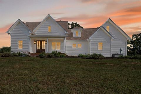 4246 JIM HOOD Road Gainesville GA 30506