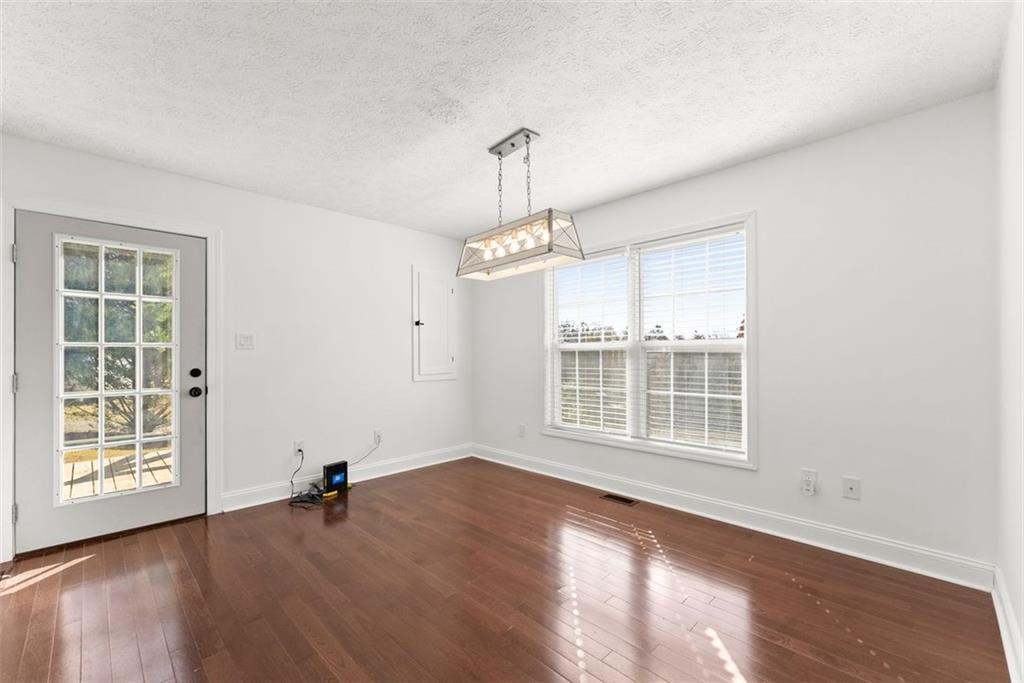 Pony Lake Estates - Residential