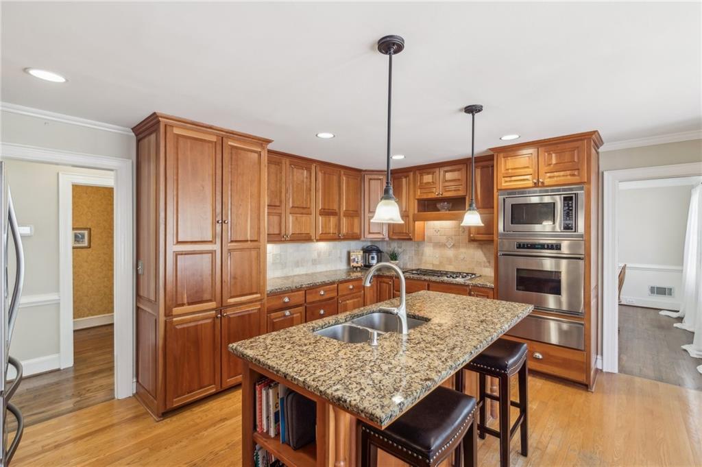 4206 Nahunta Court, Peachtree Corners, Georgia image 4