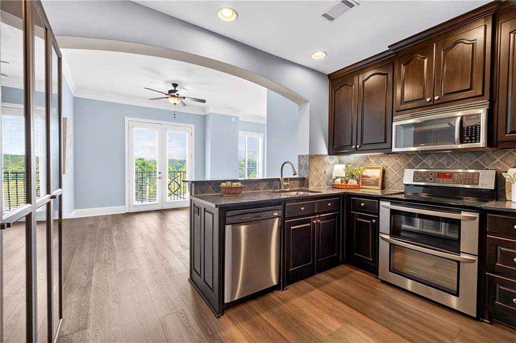 2277 Peachtree Road NE 610