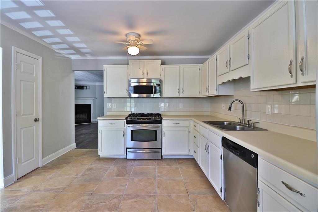 4120 Buckley Woods Drive, Norcross, Georgia image 11
