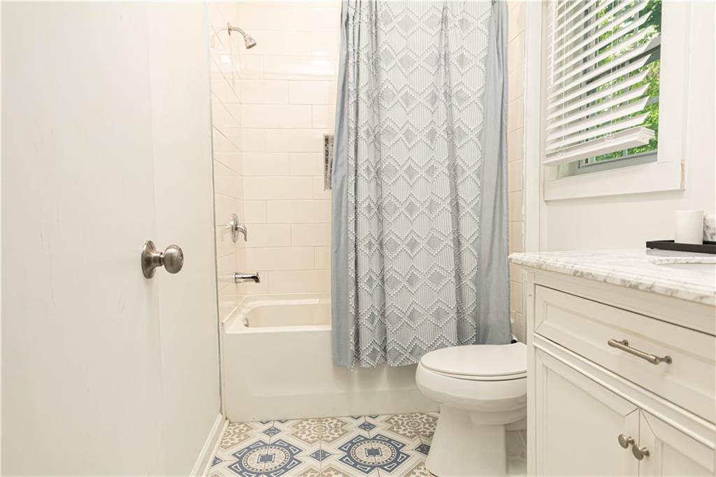 398 NW Wester Boulevard, Atlanta, Georgia image 12