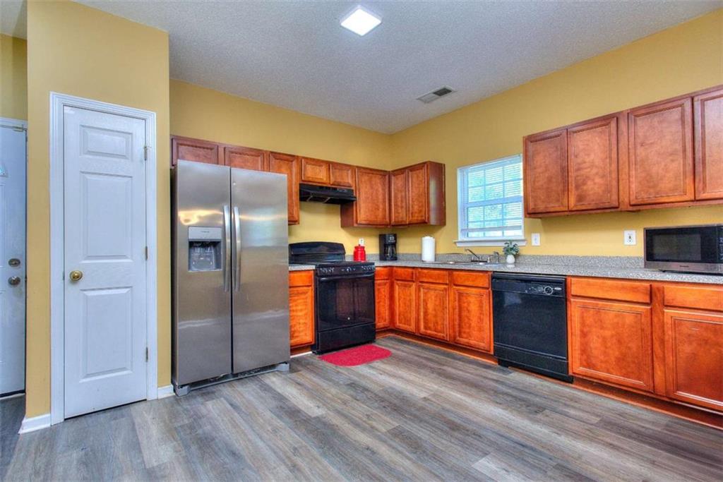 2326 Nicole Drive, Hampton, Georgia image 14