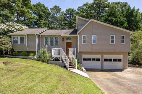 Homes For Sale - 4754 Seaboard Court<br/> Cobb County, Acworth, GA 30102