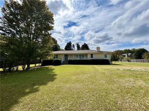 A home in Powder Springs