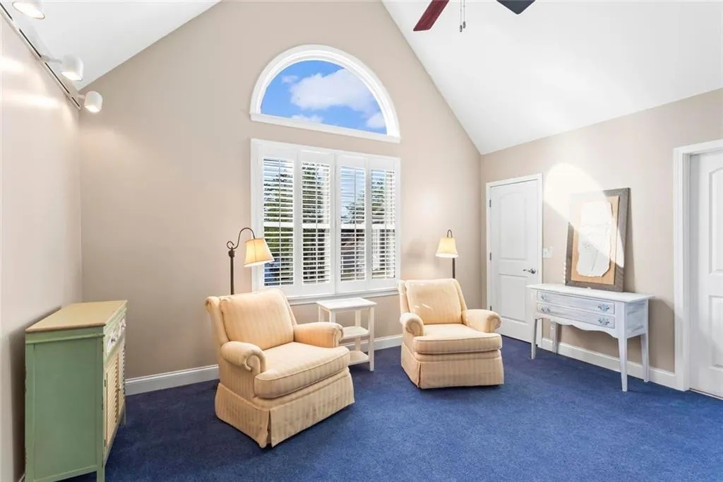 Alpharetta, Georgia 30005, United States, 4 Bedrooms Bedrooms, ,4 BathroomsBathrooms,Residential,Pending,107860