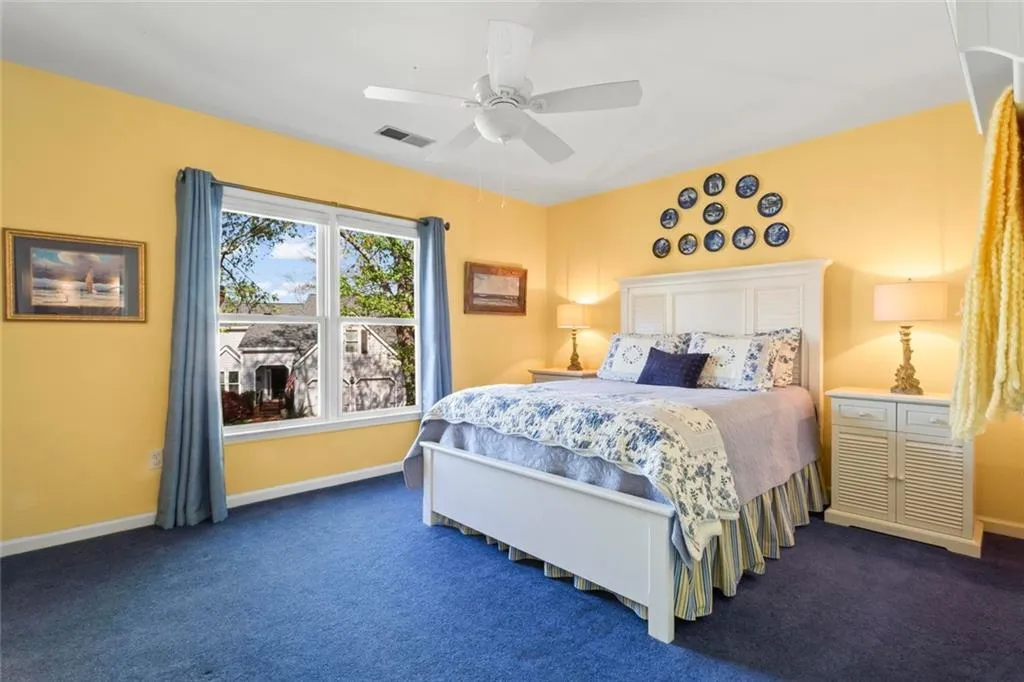 Alpharetta, Georgia 30005, United States, 4 Bedrooms Bedrooms, ,4 BathroomsBathrooms,Residential,Pending,107860