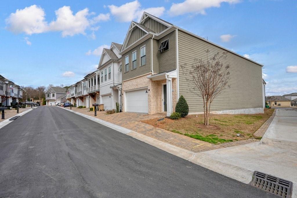 123 Village Green Avenue