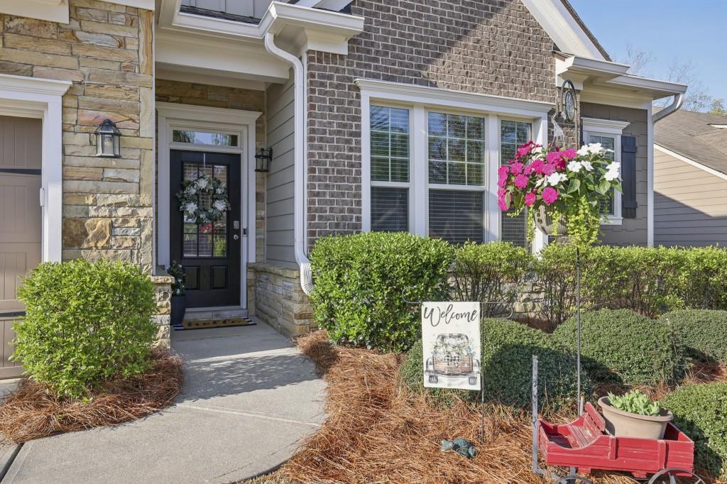 5035 Castlegate Court, Cumming, Georgia image 2