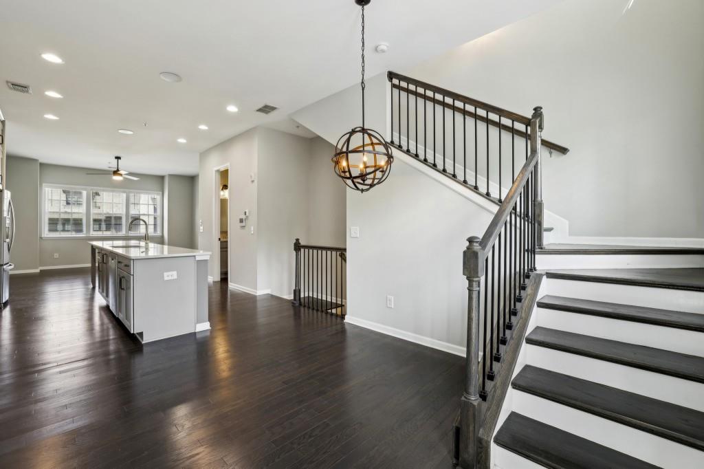 6442 Canopy Drive, Sandy Springs, Georgia image 31