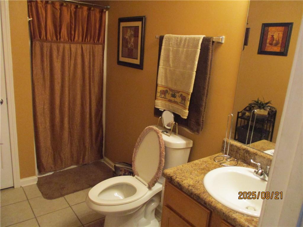 11811 Registry Boulevard