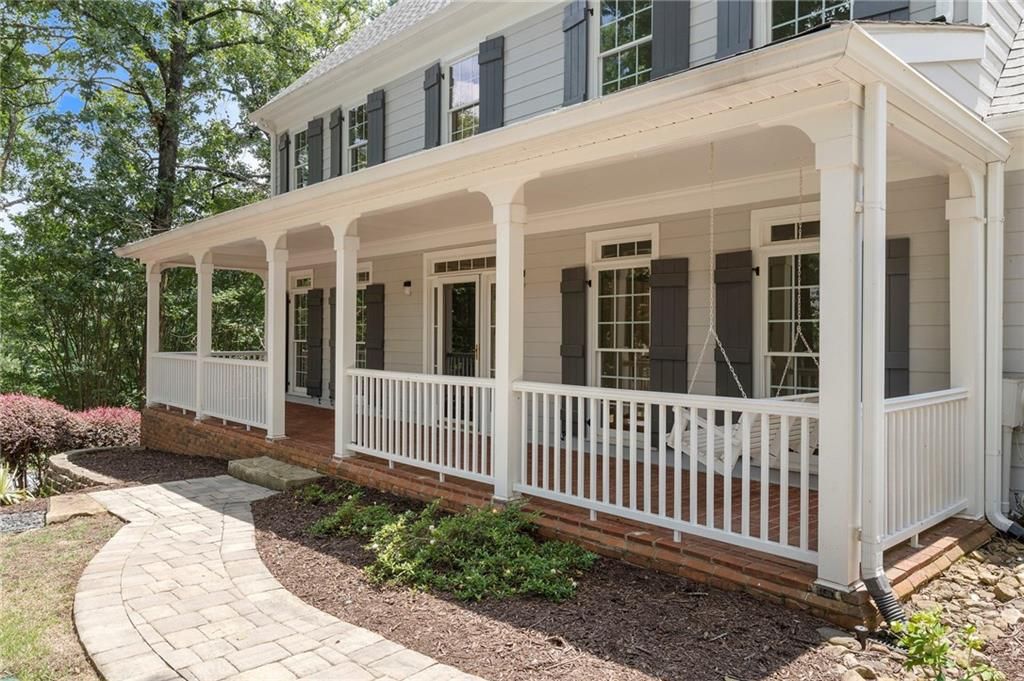 Photo of 8965 Laurel Way, Alpharetta, GA 30022 (MLS # 7787589)