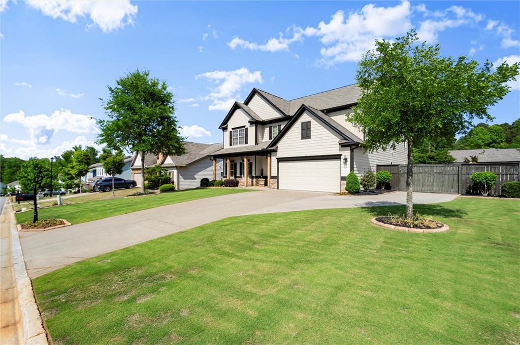 6235 Crescent Landing Drive