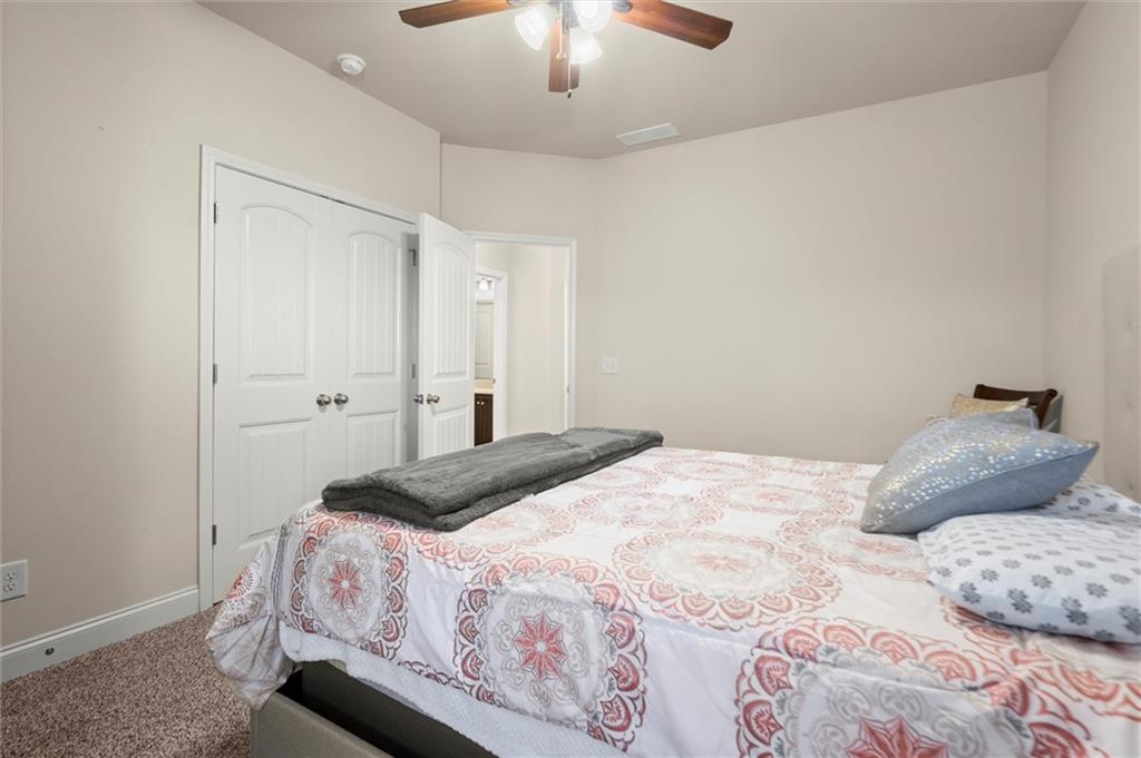 6235 Crescent Landing Drive, Cumming, Georgia image 39