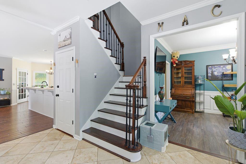 2487 Windchase Court