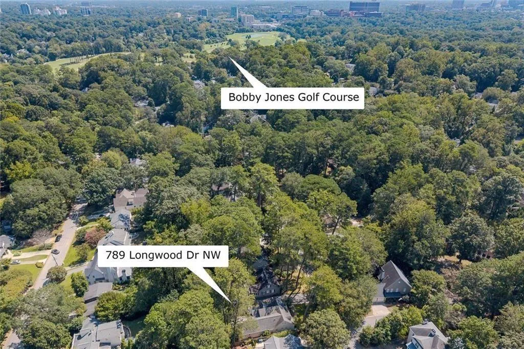 Atlanta, Georgia 30305, United States, 5 Bedrooms Bedrooms, ,3 BathroomsBathrooms,Residential,Active,206595