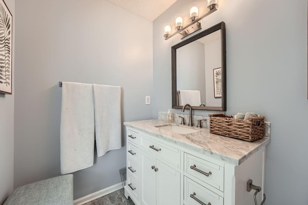 2015 Kilmington Square, Alpharetta, Georgia image 24