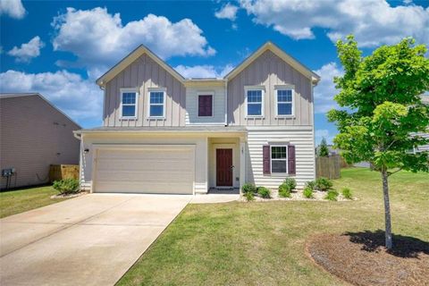 A home in Dawsonville