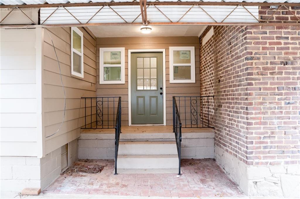 1395 Winburn Drive, East Point, Georgia image 36