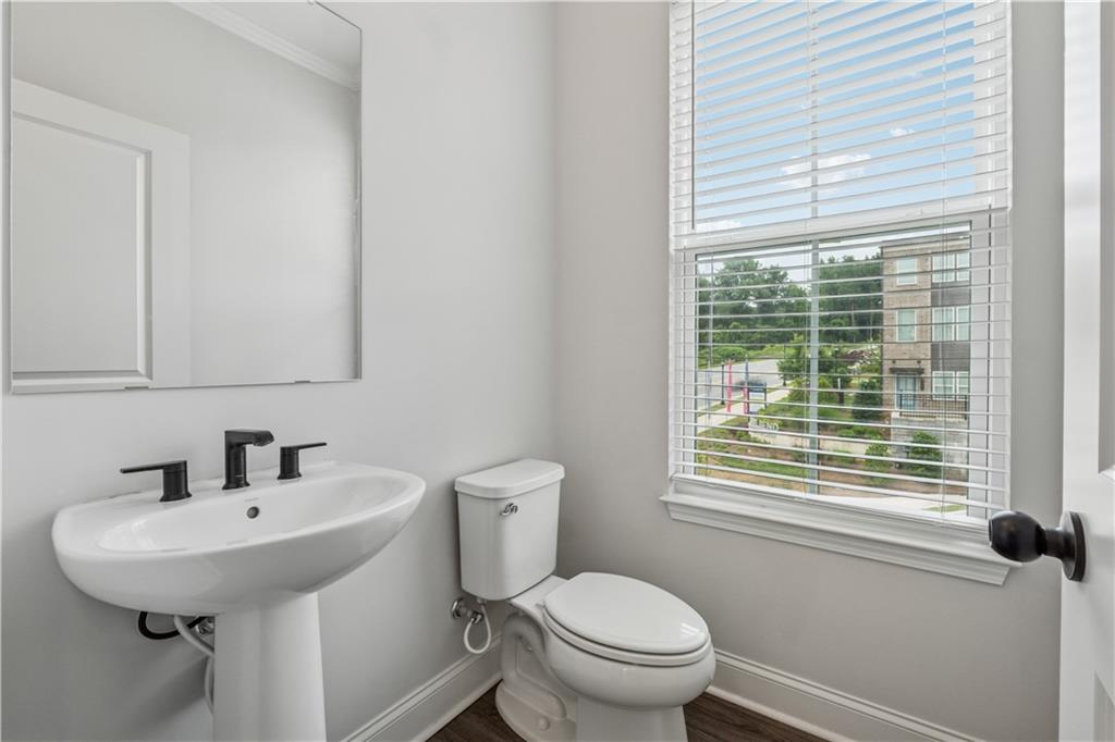 2631 Creekside Drive, Atlanta, Georgia image 20