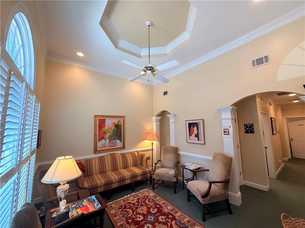 500 Sun Valley Drive C1