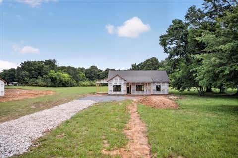 Homes For Sale - 81 Wieuca Way<br/> Cedartown, GA 30125