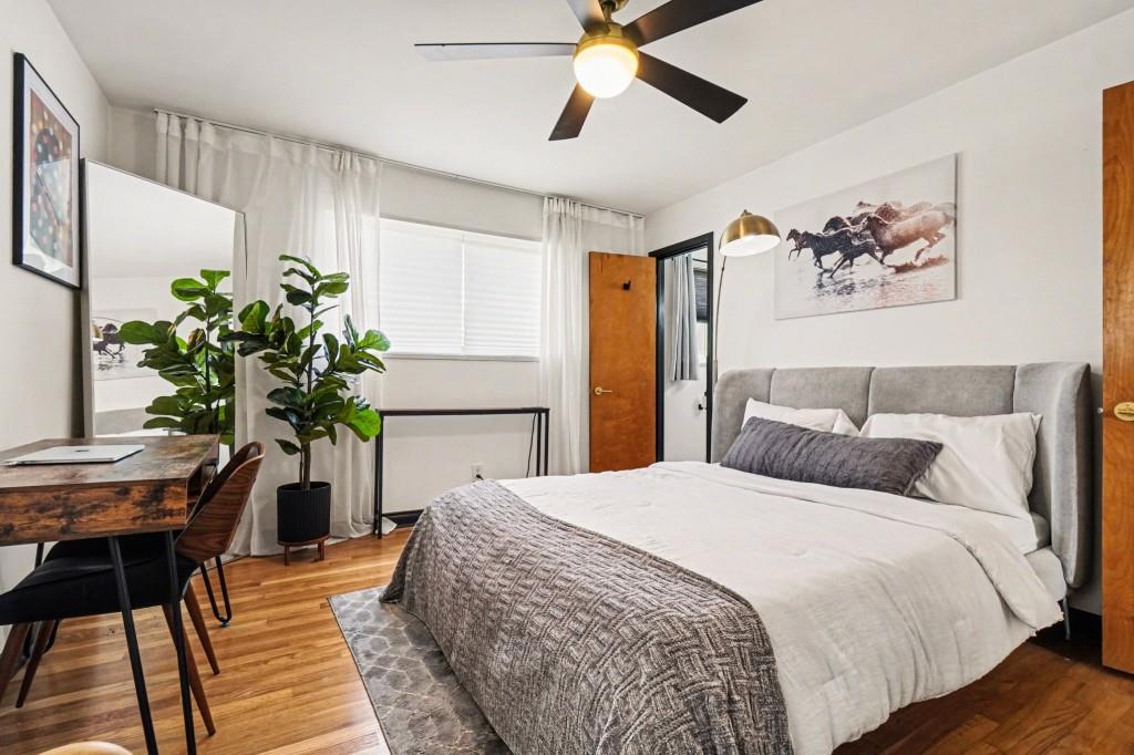 4233 Palm Springs Drive