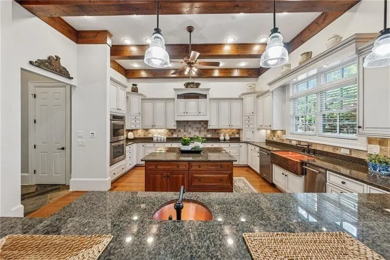 Milton, Georgia 30004, United States, 8 Bedrooms Bedrooms, ,10 BathroomsBathrooms,Residential,Active,122598